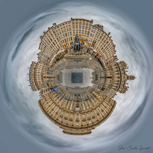 Spherical panorama of a building with a central square, likely taken with a 360-degree camera.