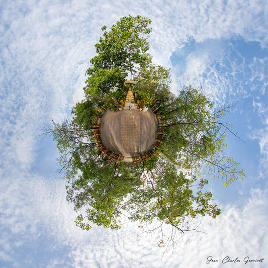 Wat Tang Korsang Planet